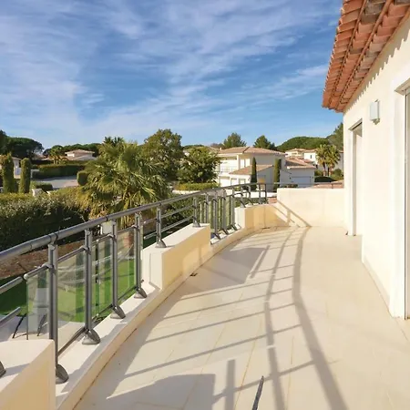 Four-bedroom Holiday In Raphael