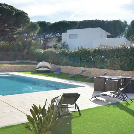 펜션 Four-bedroom Holiday In Raphael *